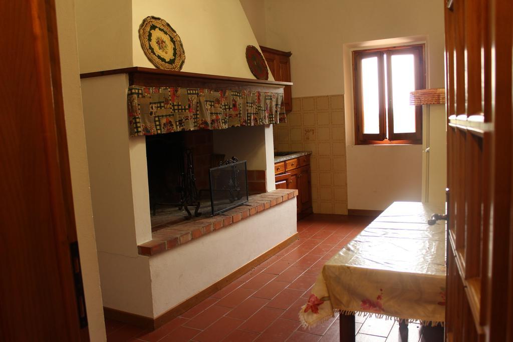Da Tilli Alla Fornace - Agriturismo Монтайоне Номер фото